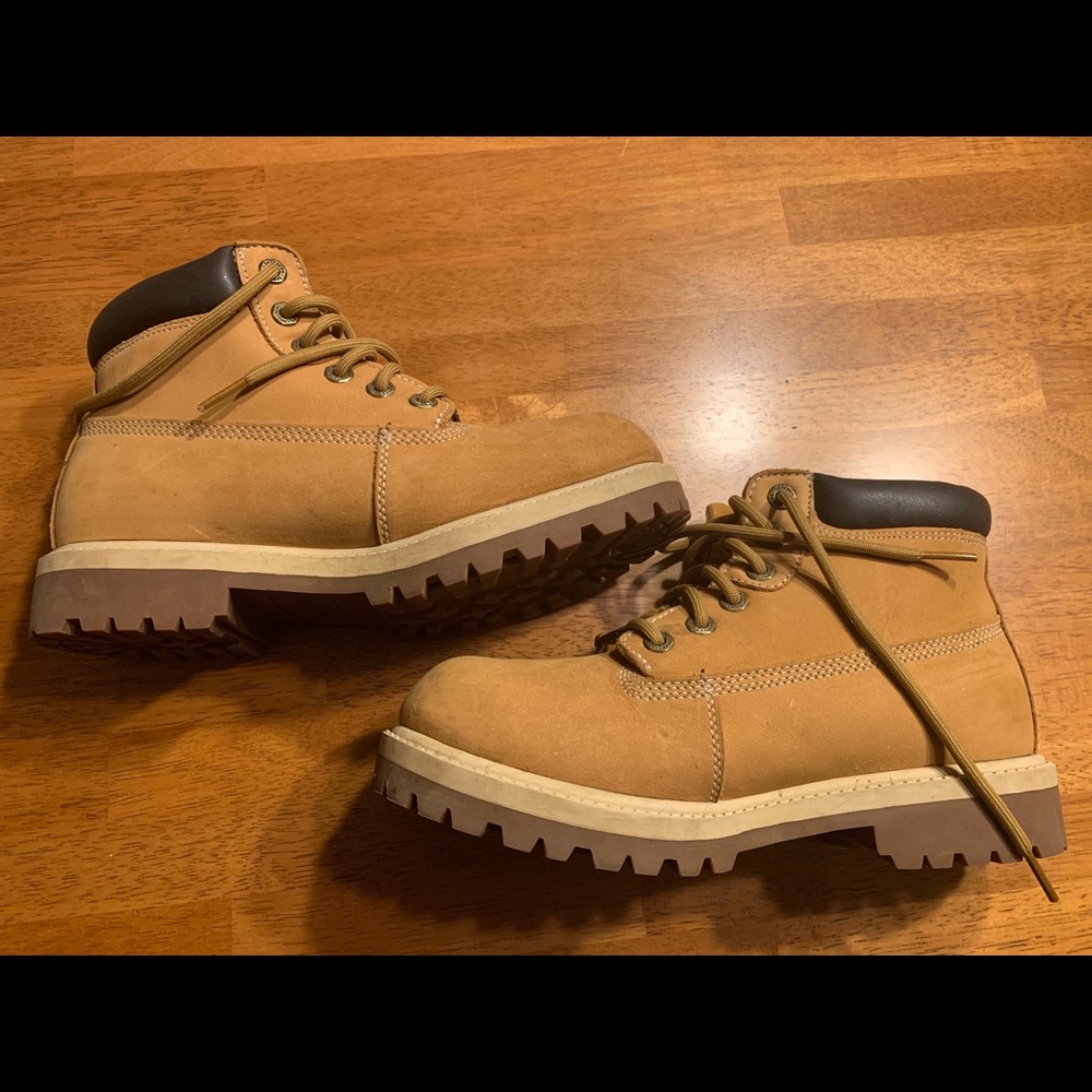 Skechers boots.